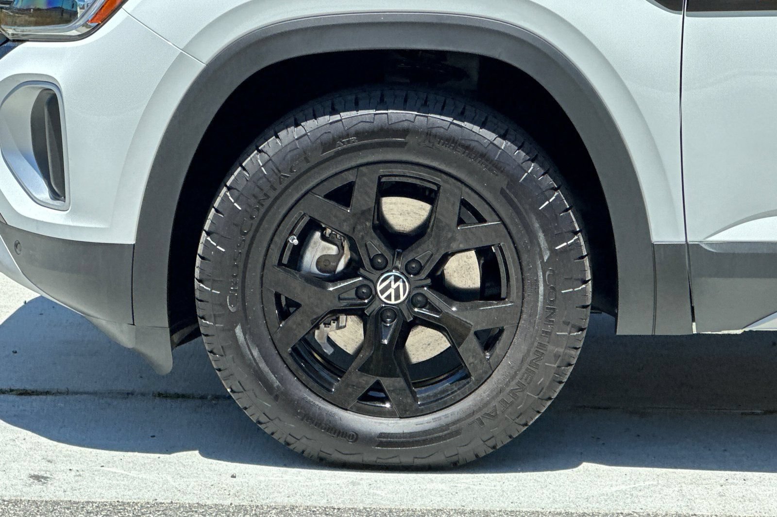 New 2026 Volkswagen Atlas Peak Edition AWD/4WD image 26