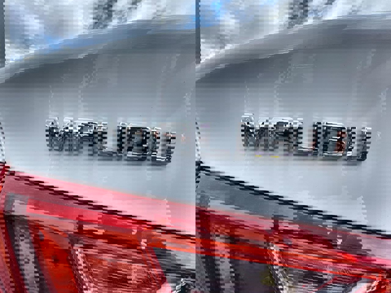 Used 2024 Chevrolet Malibu LT image 31