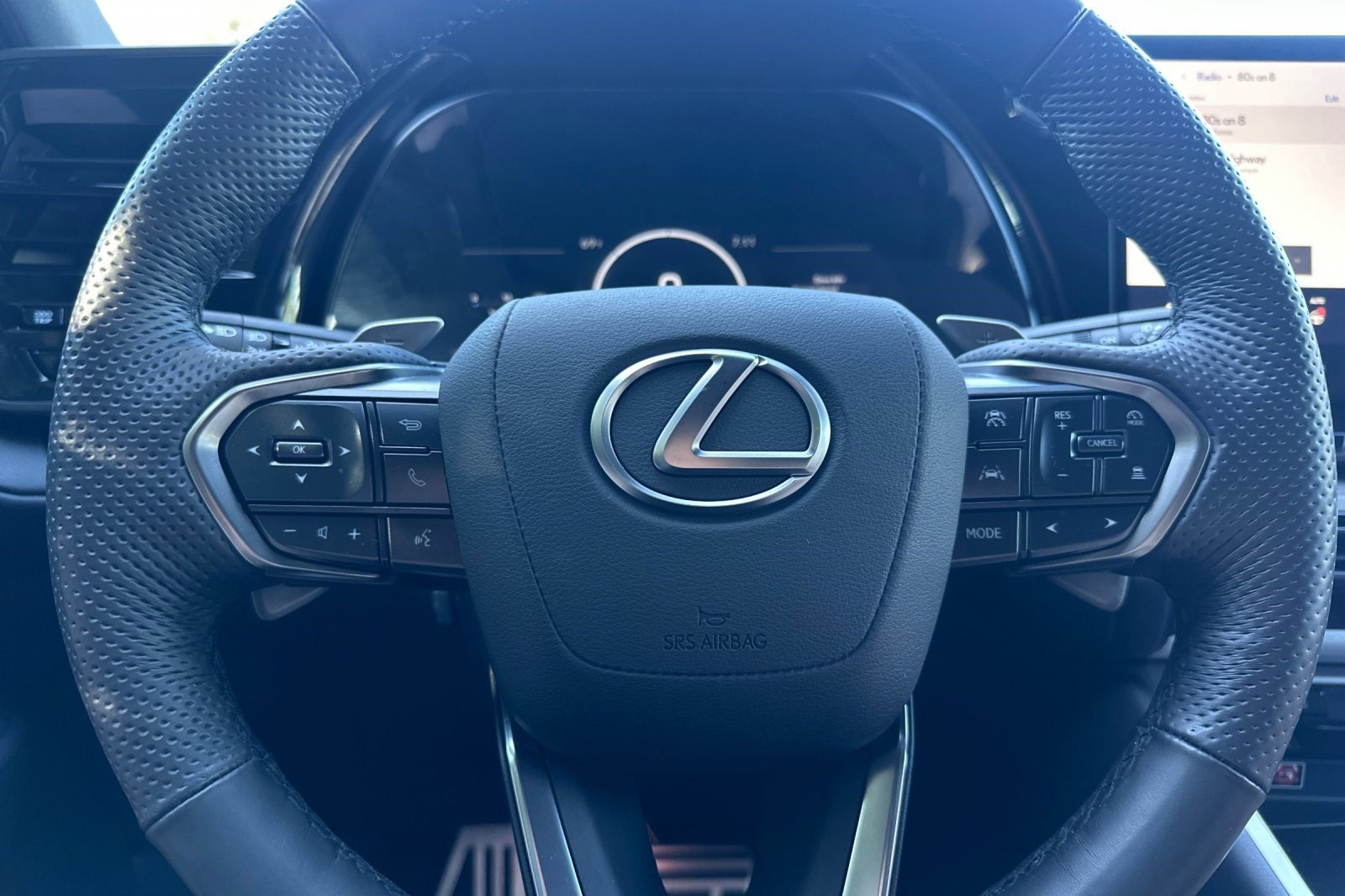 Certified 2025 Lexus TX 500h AWD w/ Technology Package image 31