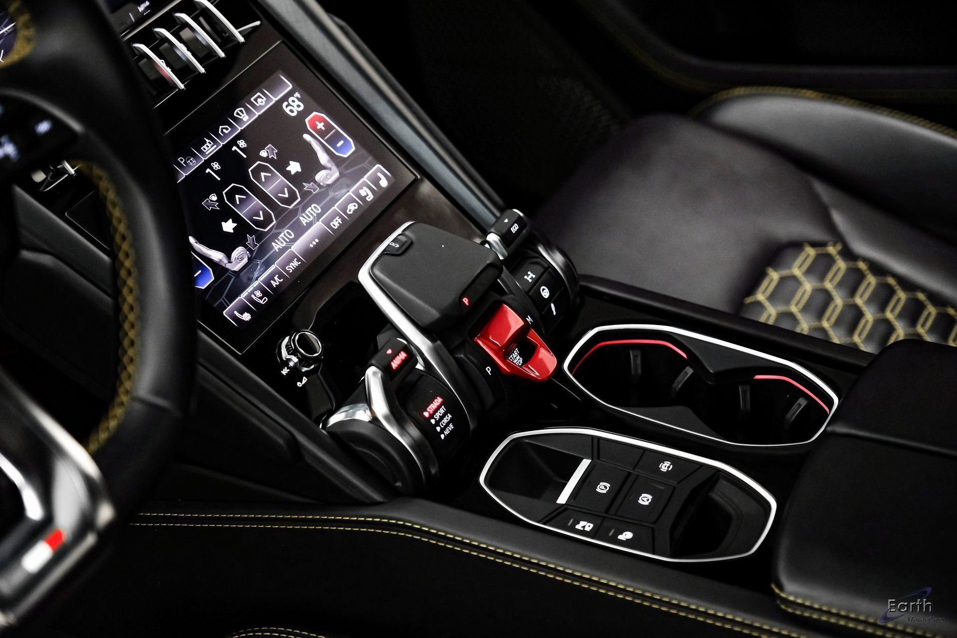 Used 2021 Lamborghini Urus image 65