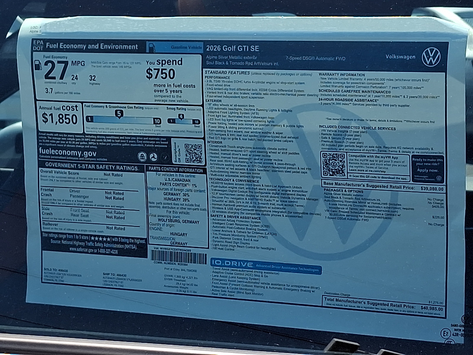 New 2026 Volkswagen GTI SE FWD image 12