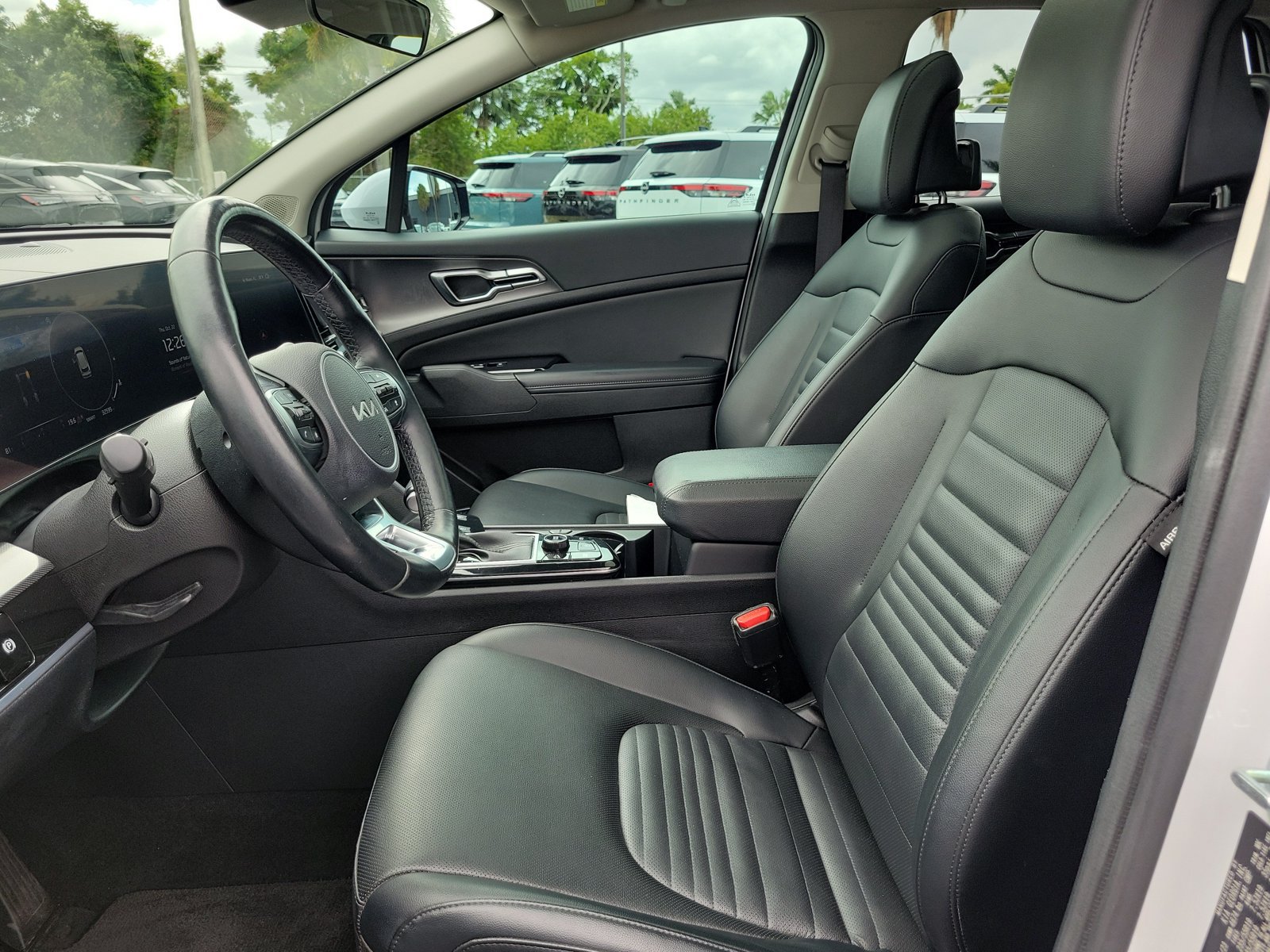 Used 2023 Kia Sportage SX FWD image 18