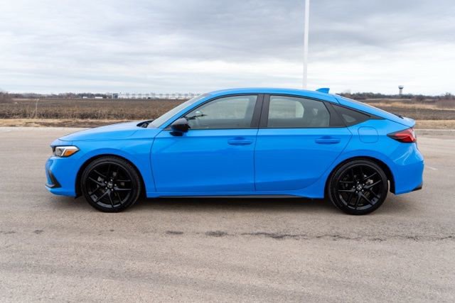 Used 2024 Honda Civic Sport image 4
