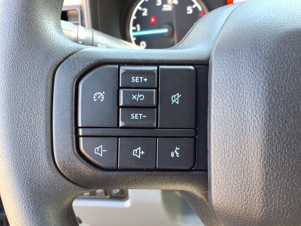 New 2027 Ford F350 XLT w/ 360-Degree Camera Package AWD/4WD image 24