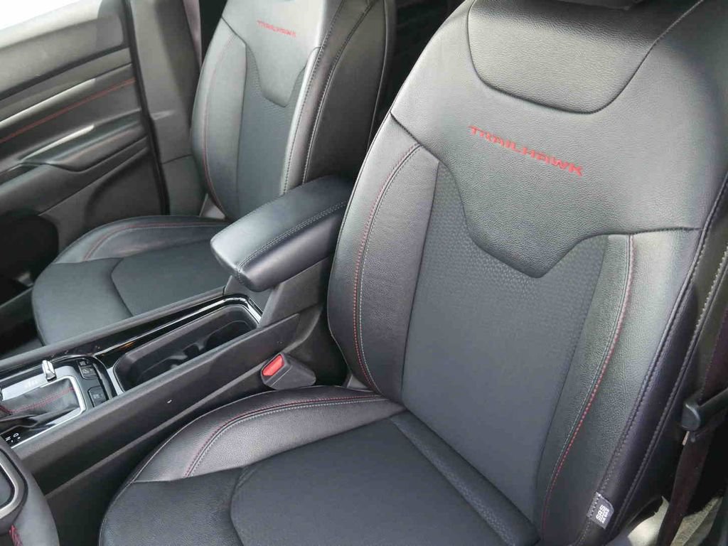 Certified 2024 Jeep Compass Trailhawk AWD/4WD image 26
