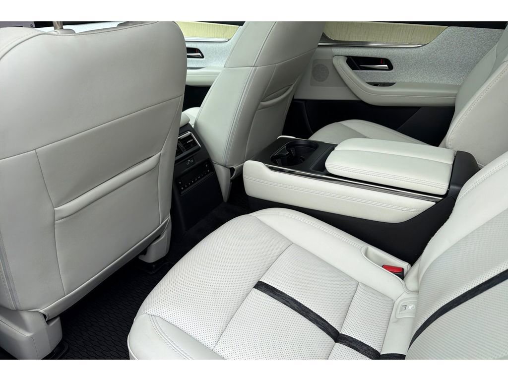Used 2024 MAZDA CX-90 3.3 Turbo S w/ Premium Plus AWD/4WD image 14