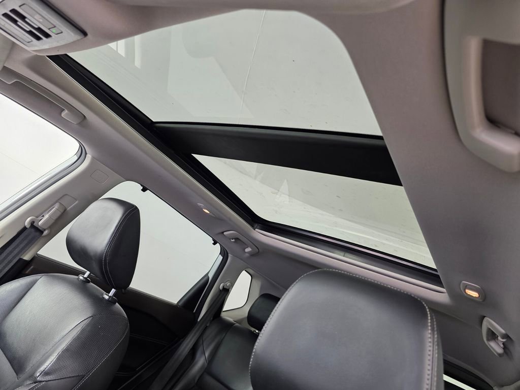 Used 2021 Nissan Rogue Platinum image 12