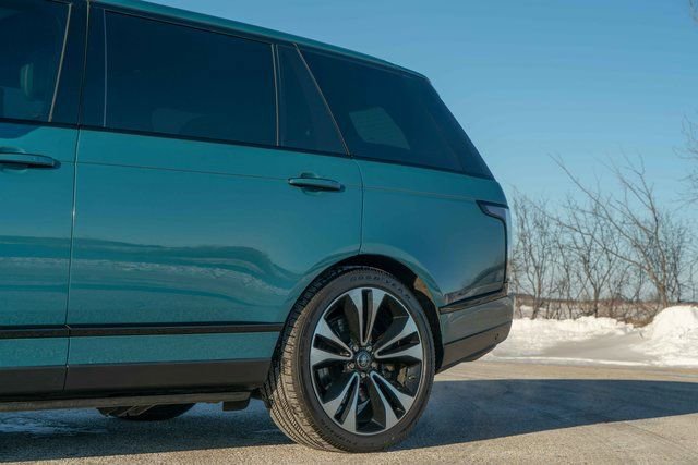 Used 2021 Land Rover Range Rover Autobiography Fifty Edition image 37