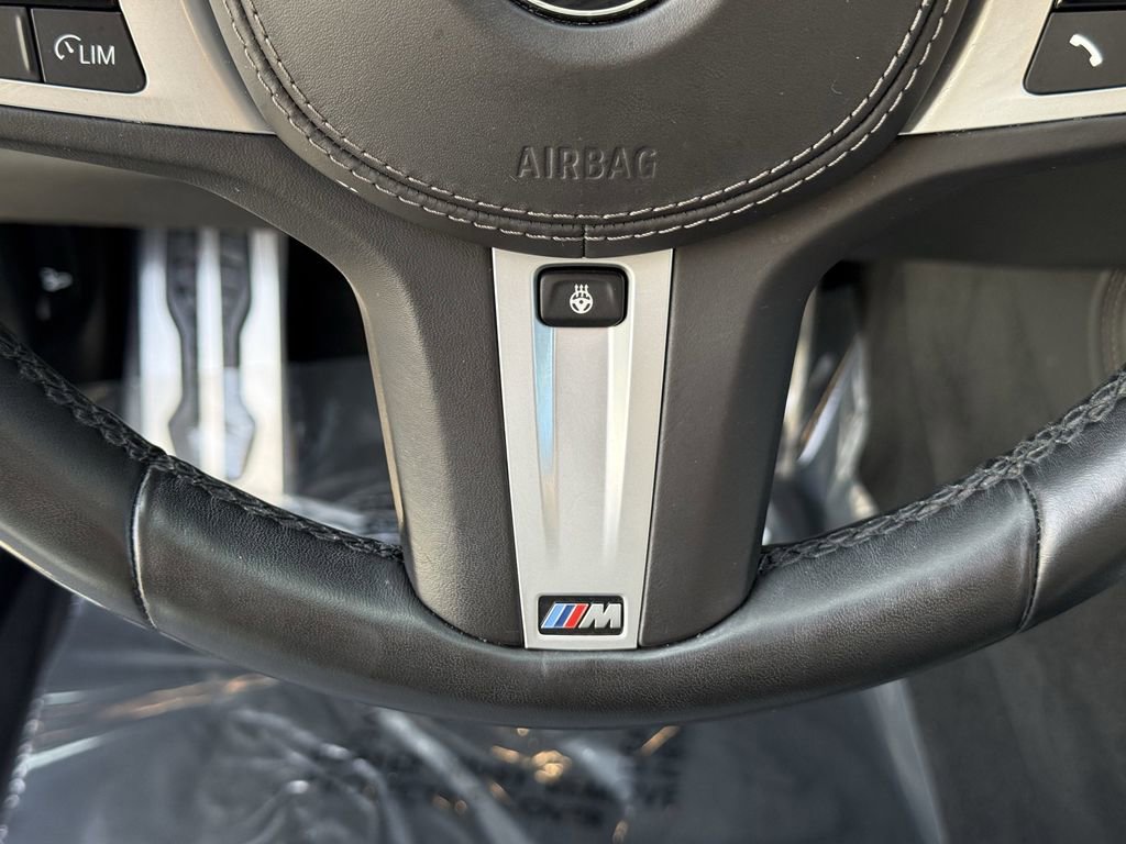 Used 2021 BMW X7 M50i w/ Cold Weather Package image 22