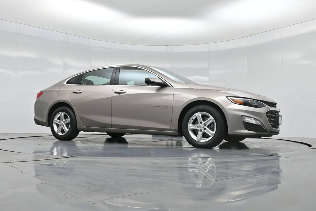 Used 2023 Chevrolet Malibu LT FWD image 51