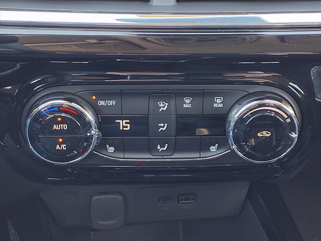 New 2026 Chevrolet Trax ACTIV w/ Driver Confidence Package image 13