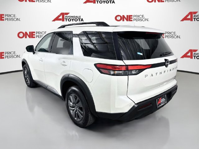 Used 2024 Nissan Pathfinder SV FWD image 5