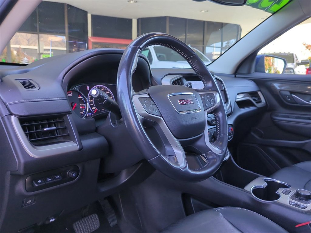 Used 2022 GMC Terrain Denali w/ Denali Premium Package image 12