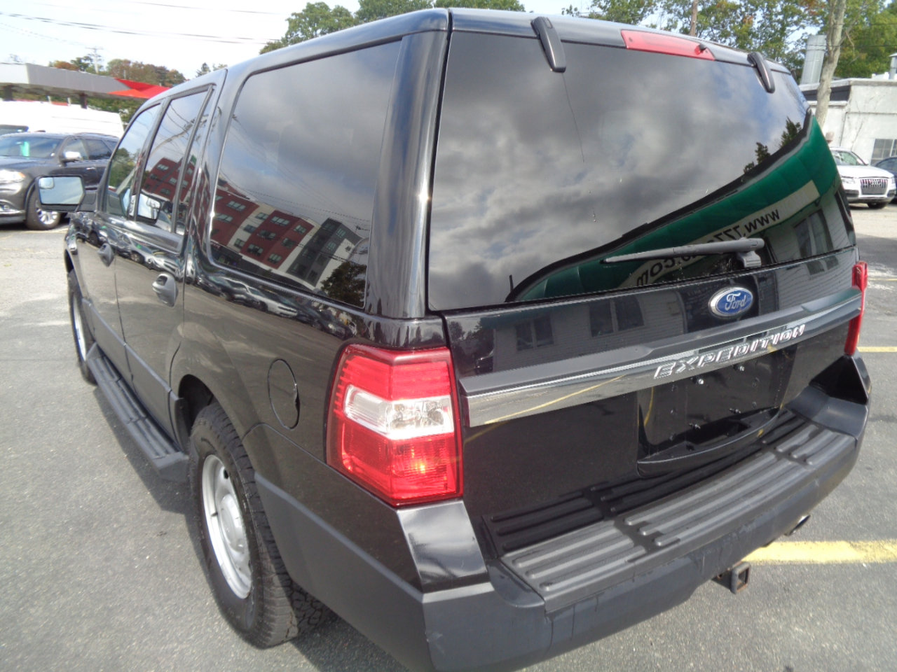 Used 2016 Ford Expedition XL image 17