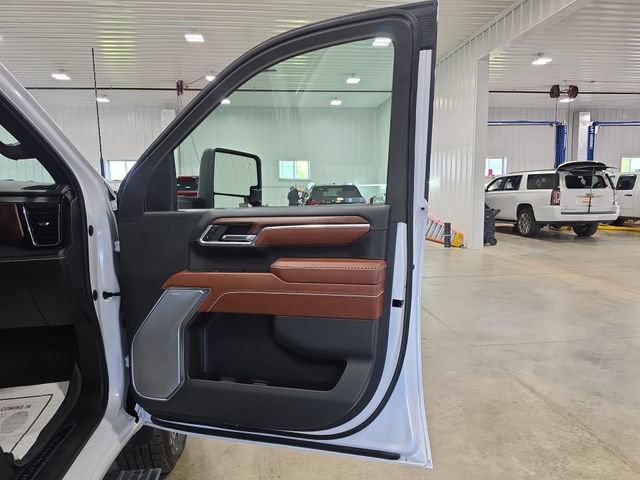 Used 2024 GMC Sierra 2500 Denali Ultimate w/ Max Trailering Package AWD/4WD image 34