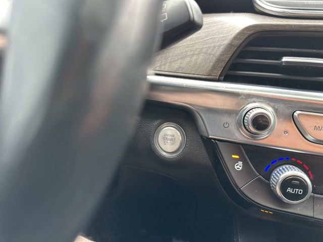 Used 2020 Kia Telluride SX w/ SX Prestige Package image 44