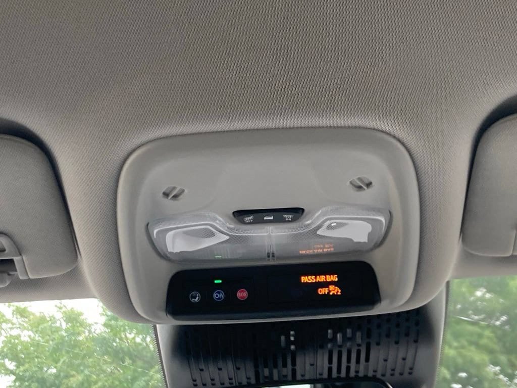 New 2027 Chevrolet Bolt LT w/ Comfort Package FWD image 10