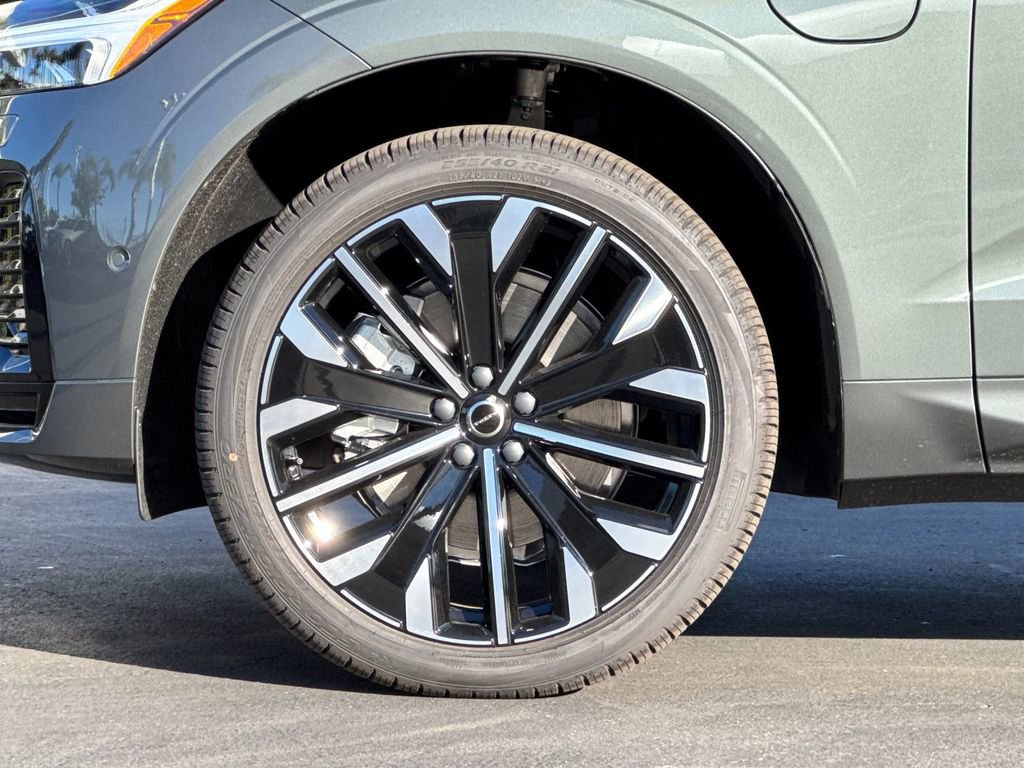 New 2026 Volvo XC60 T8 Ultra w/ Climate Package PRO image 24