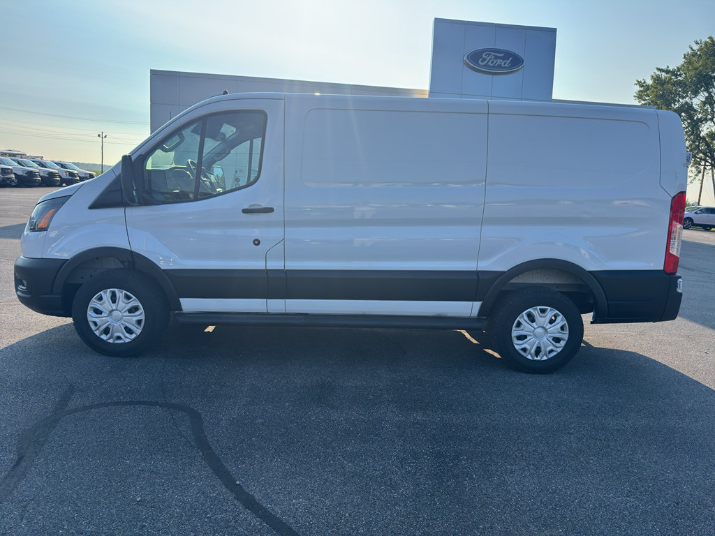 Used 2025 Ford Transit 250 Low Roof w/ Exterior Upgrade Package RWD image 2