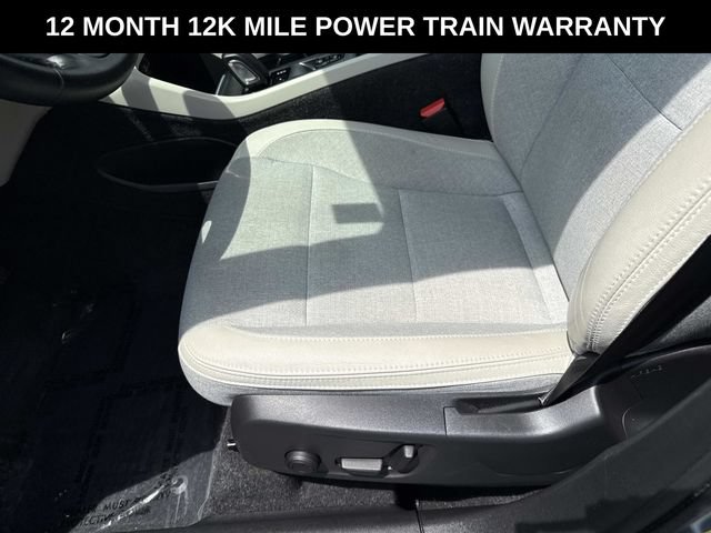 Used 2020 Volvo XC40 T5 Momentum w/ Protection Package Premier AWD/4WD image 15