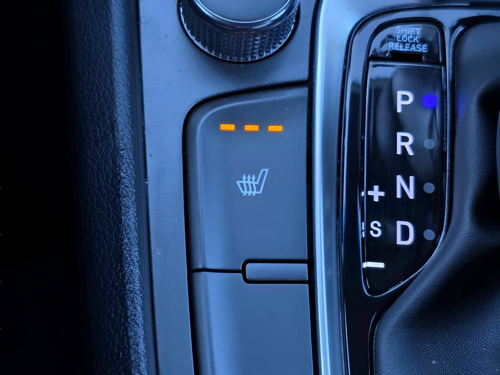 Used 2022 Hyundai Kona Limited FWD image 33