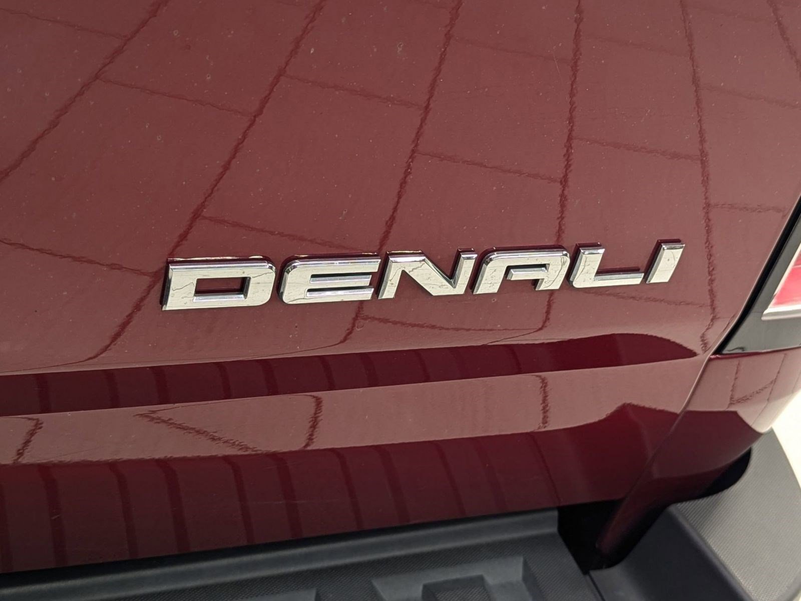 Used 2020 GMC Canyon Denali image 38