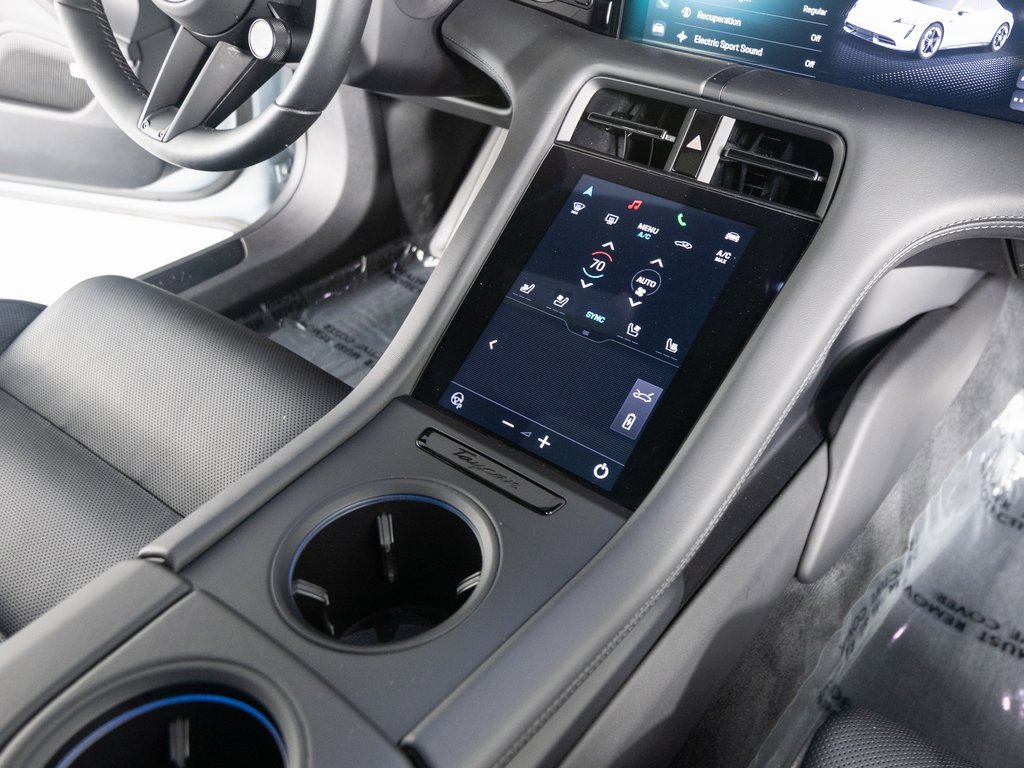 Certified 2022 Porsche Taycan GTS image 23