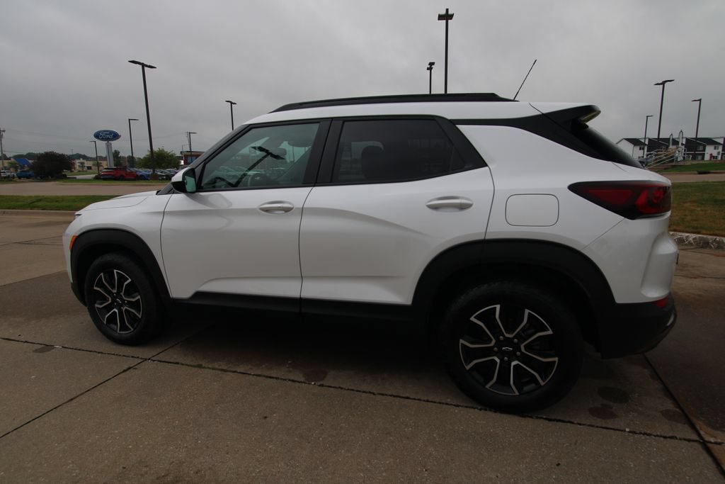 Used 2025 Chevrolet TrailBlazer ACTIV FWD image 16