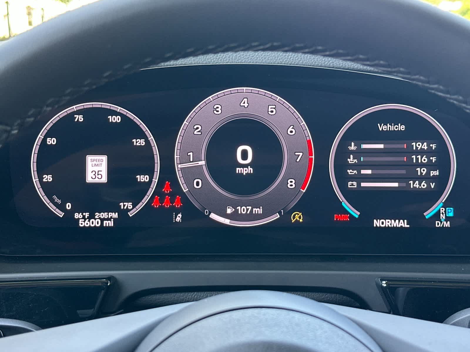 Certified 2025 Porsche Cayenne AWD/4WD image 30
