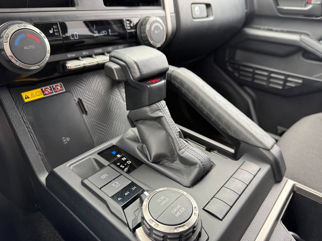 Used 2025 Toyota 4Runner TRD Sport AWD/4WD image 20