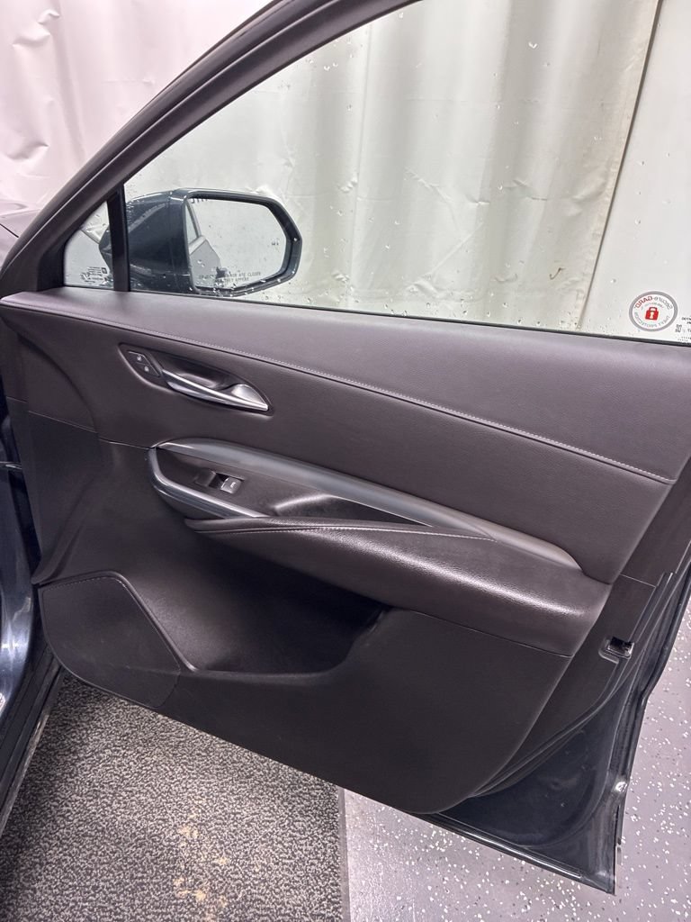 Used 2019 Cadillac XT4 Premium Luxury AWD/4WD image 32