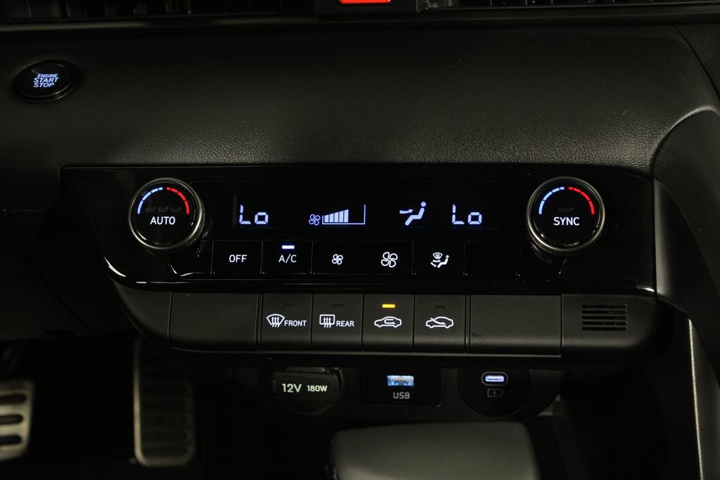 Used 2026 Hyundai Elantra Sport image 21