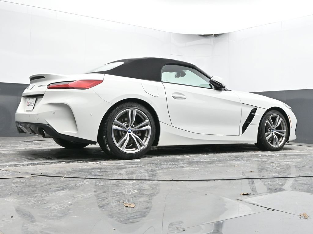 Used 2025 BMW Z4 sDrive30i image 42