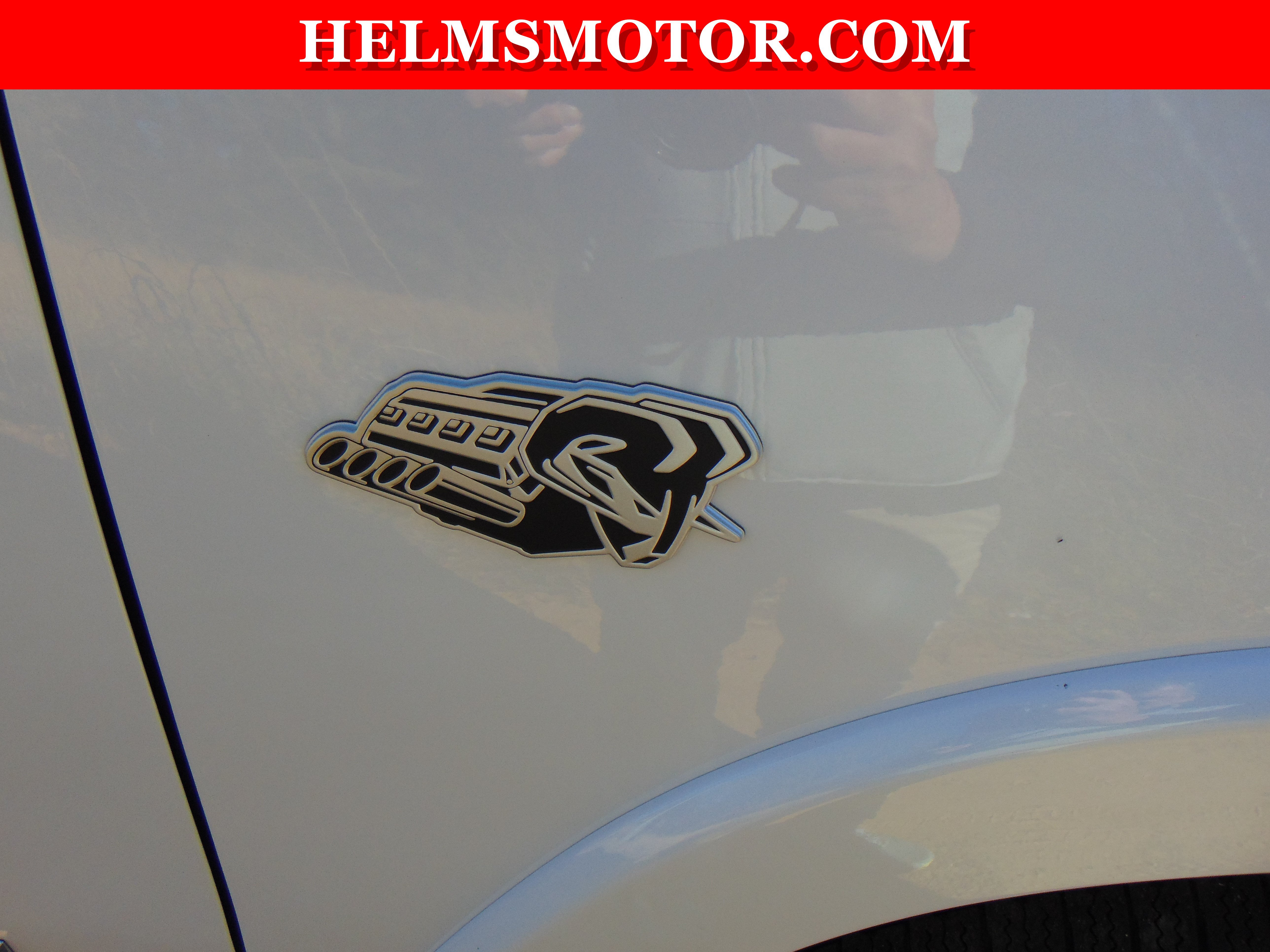 New 2026 RAM 1500 Laramie AWD/4WD image 13