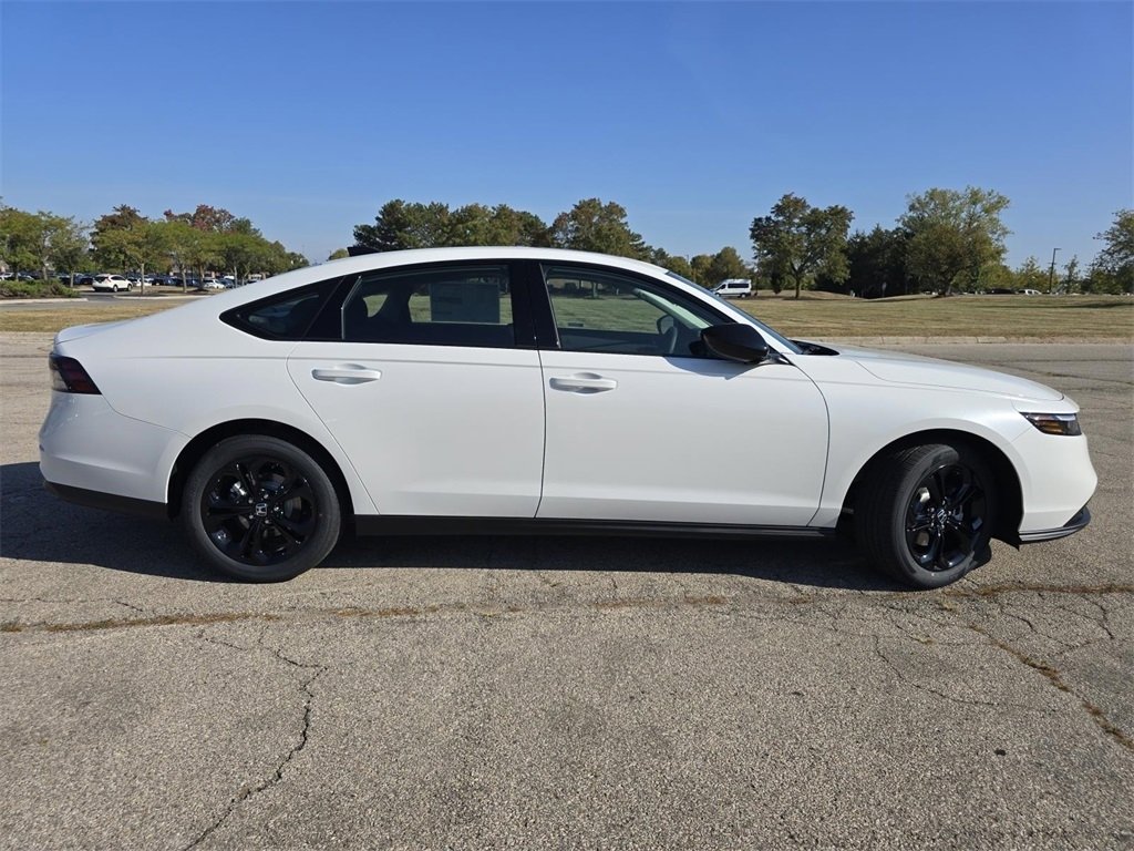 New 2025 Honda Accord SE image 18