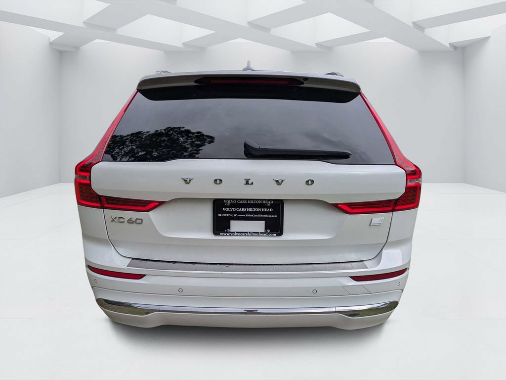 Used 2022 Volvo XC60 T8 Inscription Expression AWD/4WD image 4