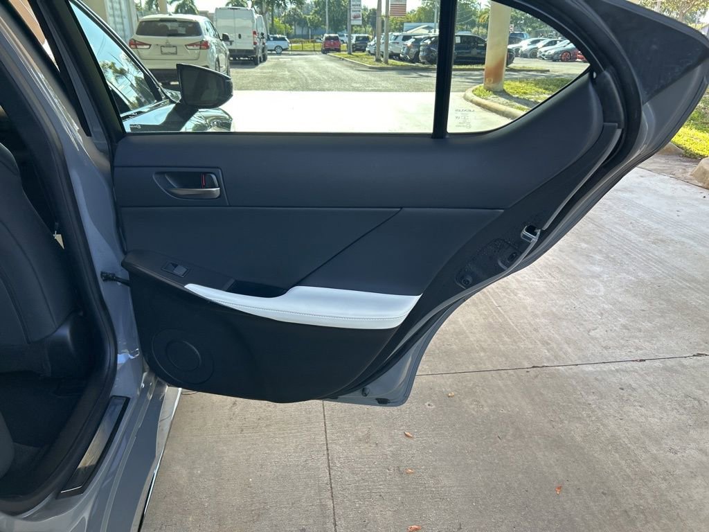 Used 2025 Lexus IS 350 F Sport w/ Navigation Package RWD image 34
