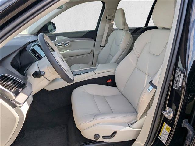 Used 2025 Volvo XC90 B6 Plus w/ Protection Package Premier AWD/4WD image 16