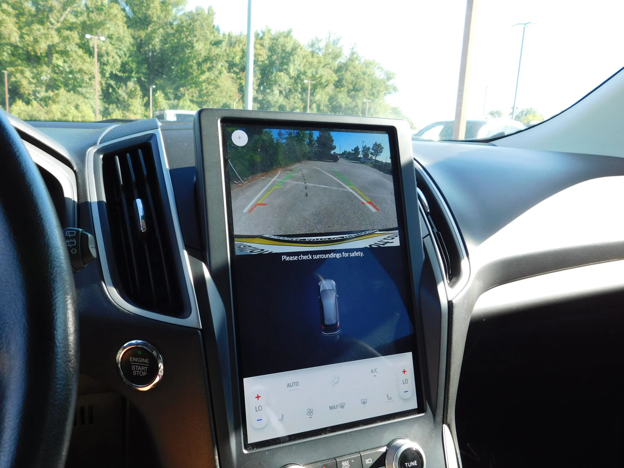 Used 2023 Ford Edge SEL AWD/4WD image 21