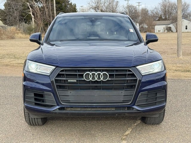 Used 2020 Audi Q5 2.0T Premium w/ Titanium Sport Package image 2
