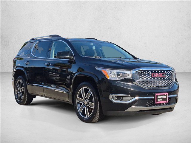Used 2019 GMC Acadia Denali w/ Technology Package FWD image 3