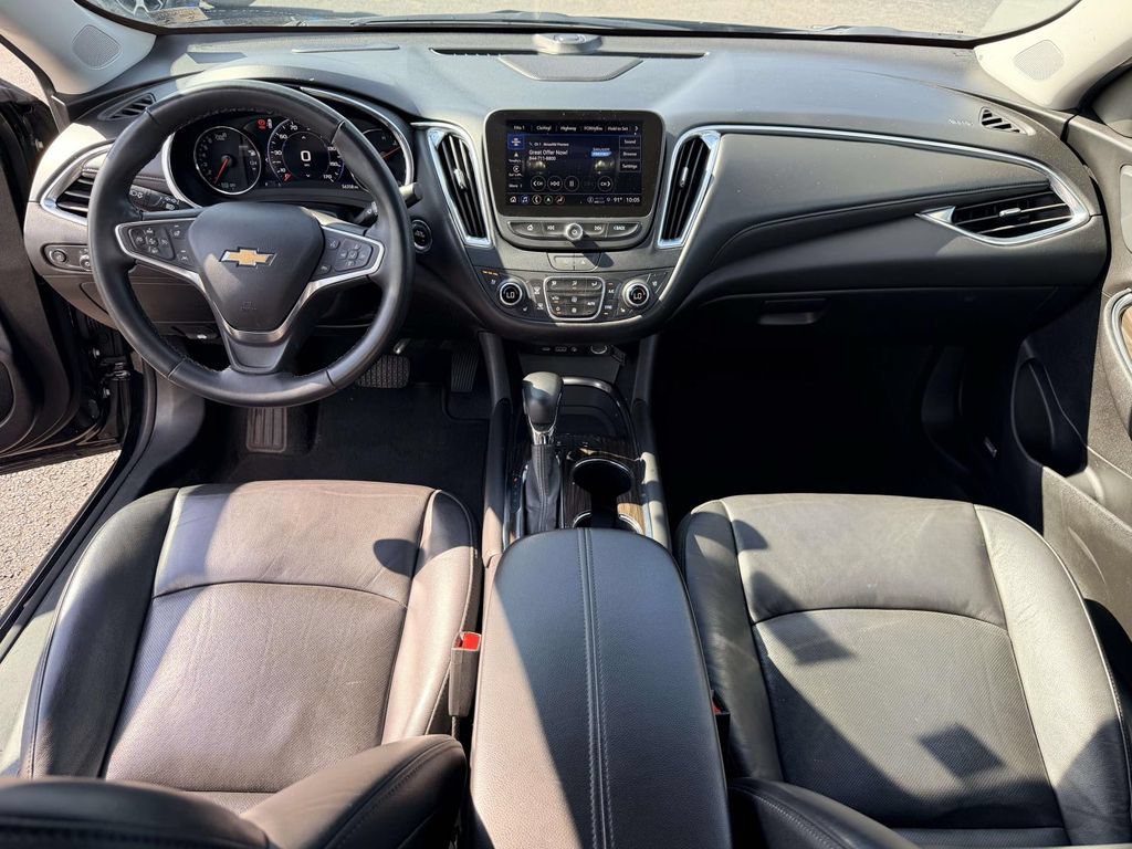 Used 2024 Chevrolet Malibu LT FWD image 16