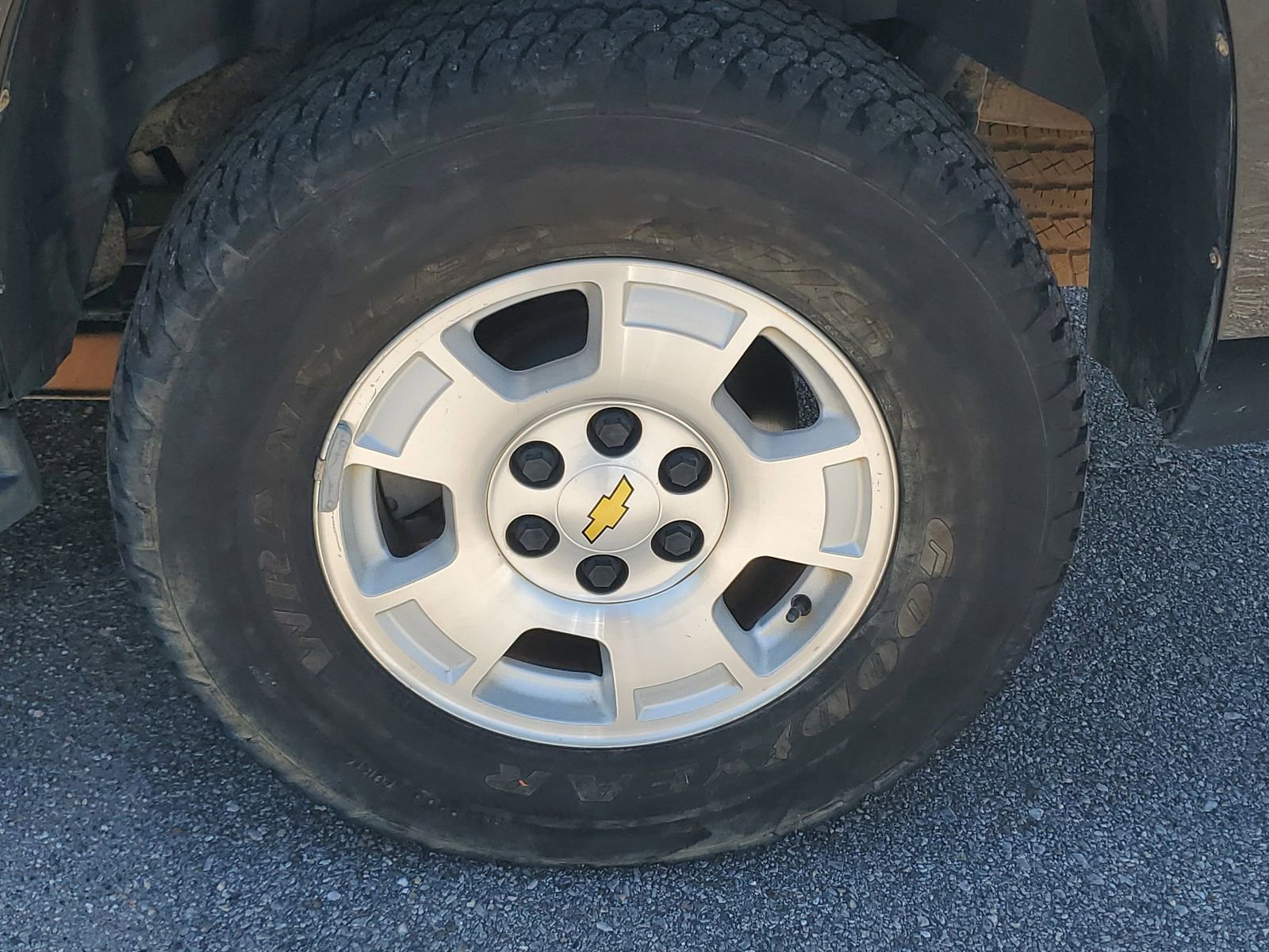 Used 2011 Chevrolet Tahoe LS RWD image 28