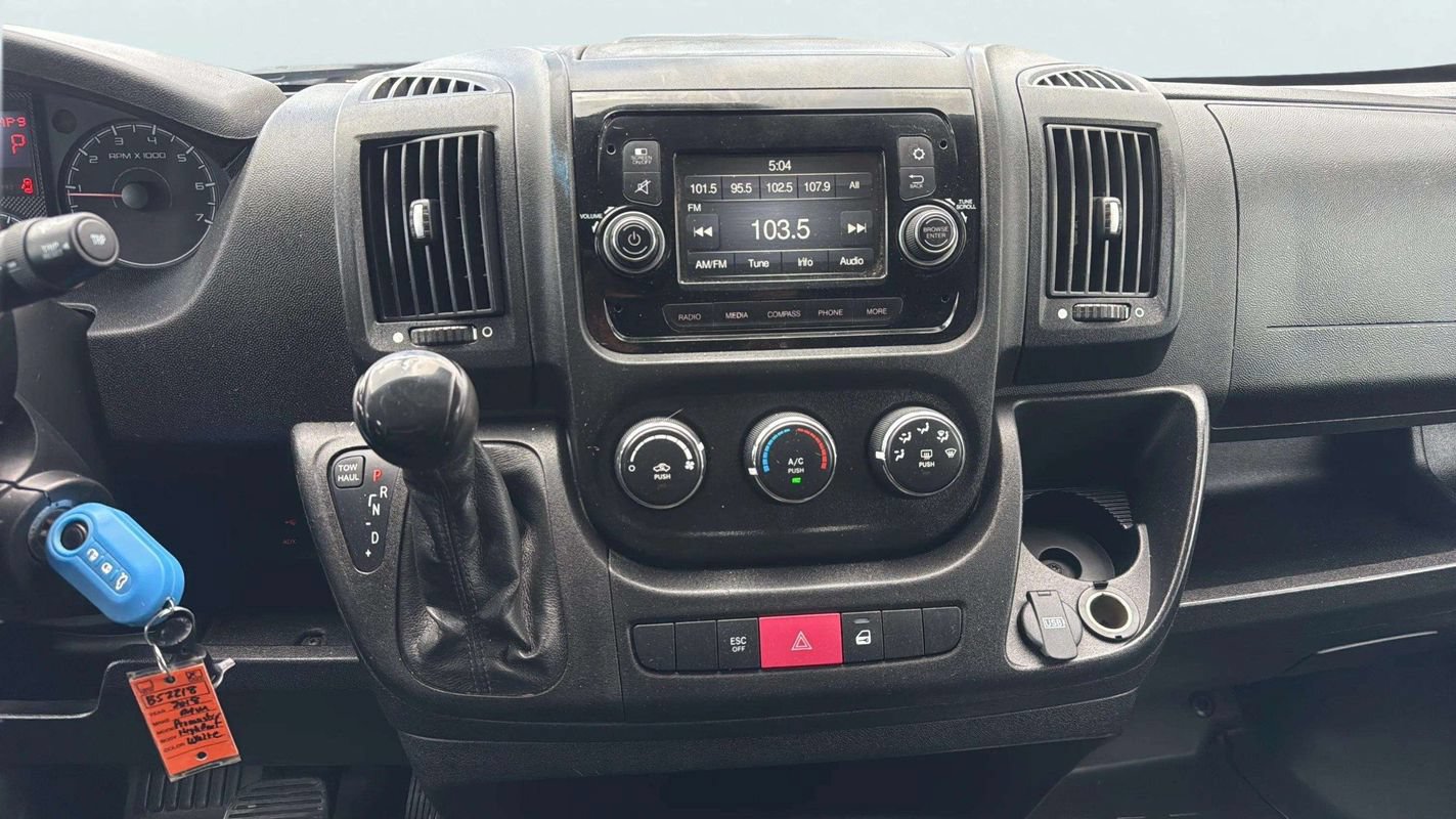 Used 2018 RAM ProMaster 2500 FWD image 11