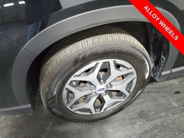 Used 2022 Subaru Forester Premium image 7
