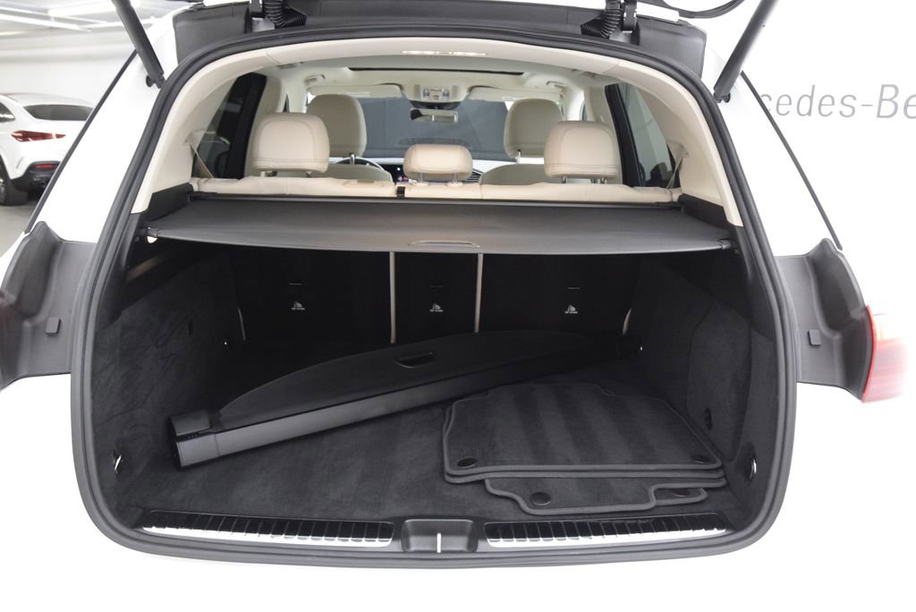 Used 2025 Mercedes-Benz GLE 450e 4MATIC image 28