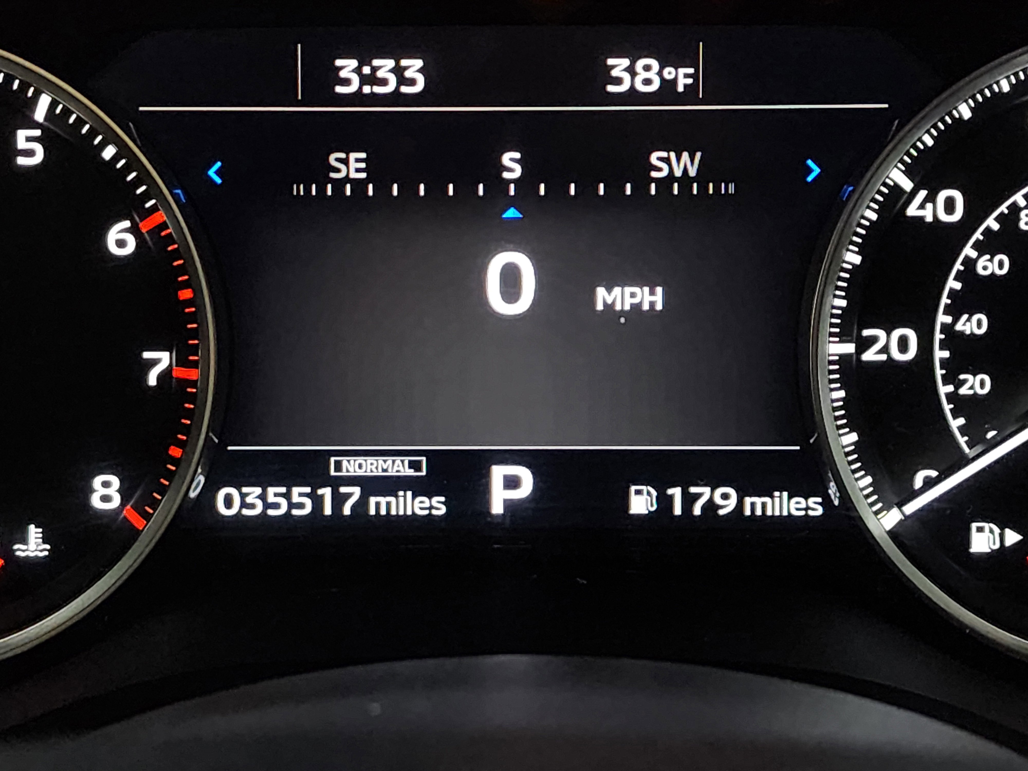 Used 2022 Mitsubishi Outlander SE image 28