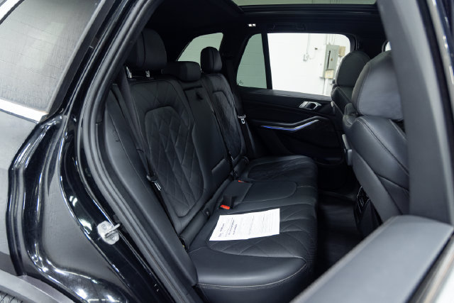 Used 2023 BMW X5 xDrive40i AWD/4WD image 24
