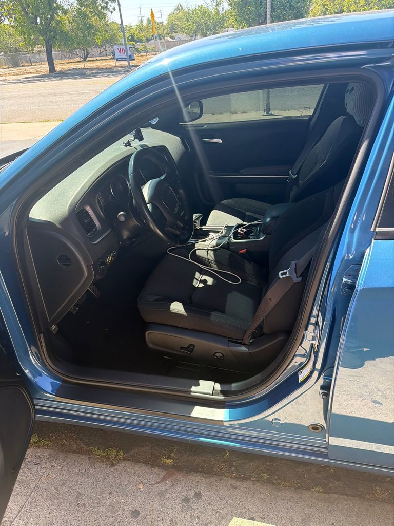 Used 2022 Dodge Charger SXT RWD image 6