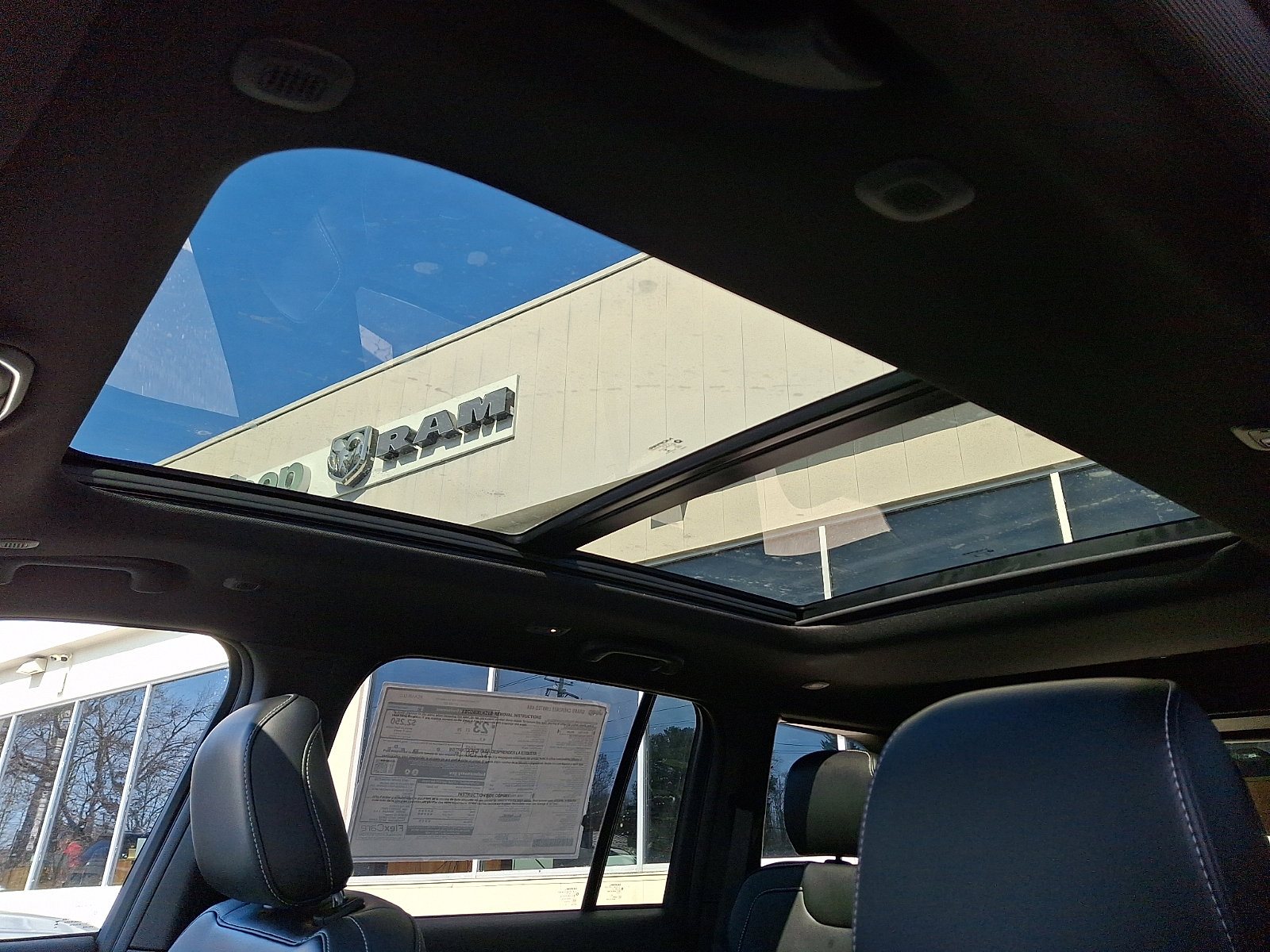 New 2026 Jeep Grand Cherokee Limited image 10
